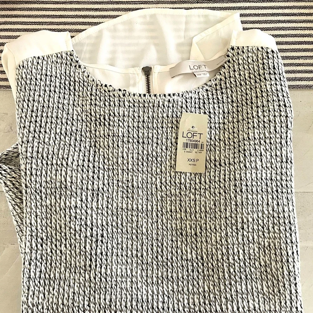 NWT LOFT Knit Blouse - Picture 2 of 3